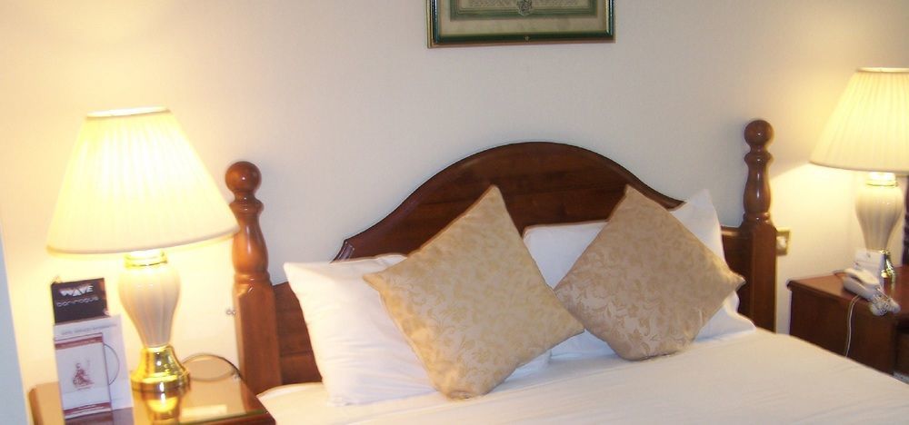 The Ashley Hotel Hale  Dış mekan fotoğraf